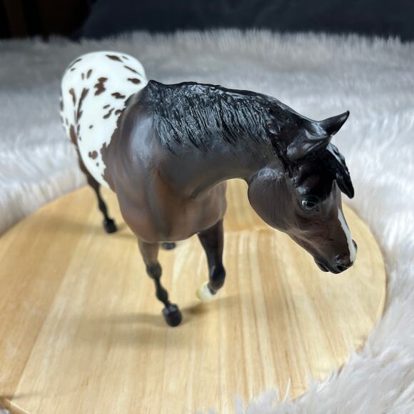 Breyer Indian Pony Model Horse Appaloosa 70th Anniversary Collector Club Native - Picture 4 of 10